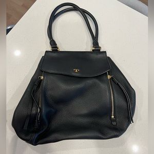 Tory Burch Adjustable black leather bag